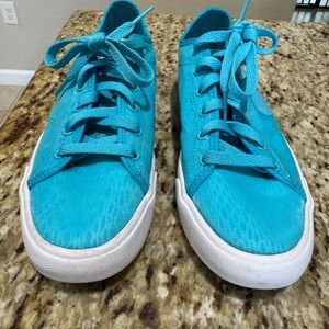 Women's Turquoise Sneakers